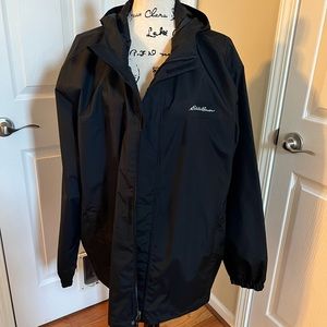 Eddie Bauer Men’s 2XL Black Hooded Rain Jacket - NWOT, Lightweight